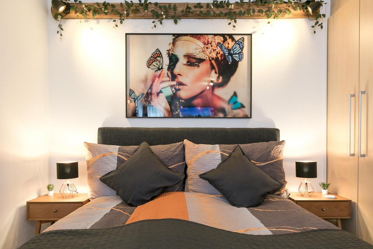 Spirit Apartments - Studio 2 - Kueche - Parkplatz Engelberg Bagian luar foto